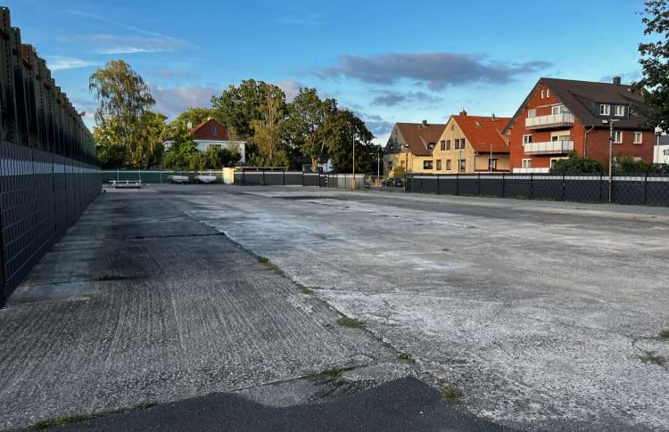 Parkplatz mit Shuttle Service zum Flughafen Hannover