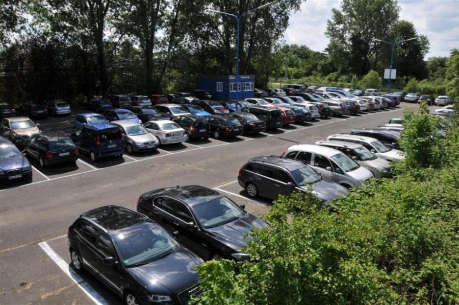 flughafen frankfurt am main parkplatz reservieren