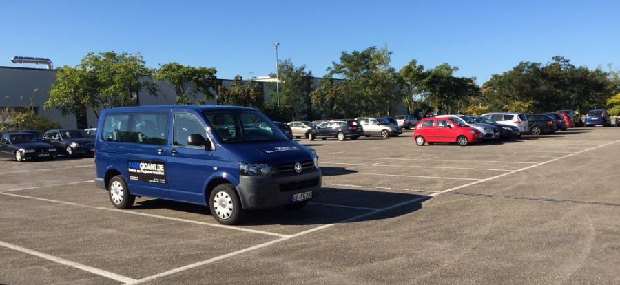 Parkplatz Mit Shuttle Zum Flughafen Frankfurt Main Parkgigant